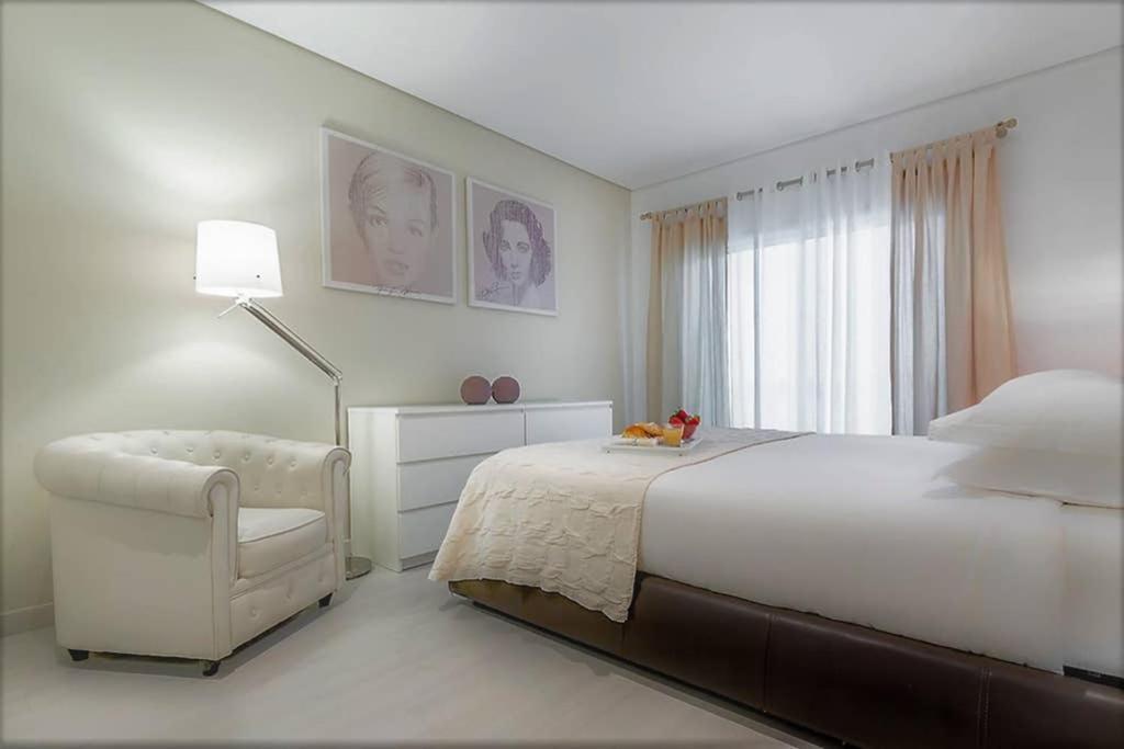 Inloveapartments - City Center With Charm Lisbona Esterno foto